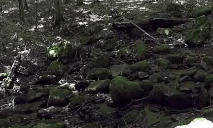 Eberbach Creek at Burgruine (castle ruin) Rodenstein (360 3D) VR Video Eberbach Creek at Burgruine (castle ruin) Rodenstein (360 3D) VR