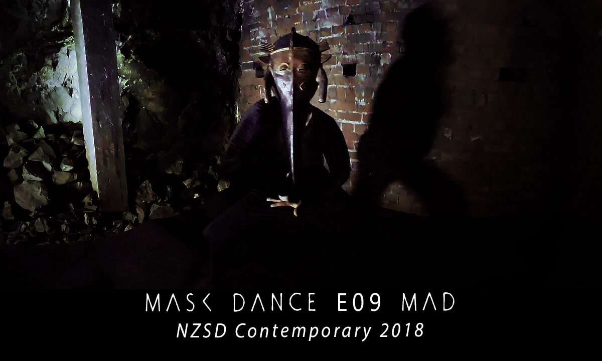 MASK DANCE E09 Mad