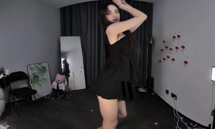 狸妖妖20240817001 灵魂出窍 2D VR 180 4K 狸妖妖20240817001 灵魂出窍 2D VR 180 4K