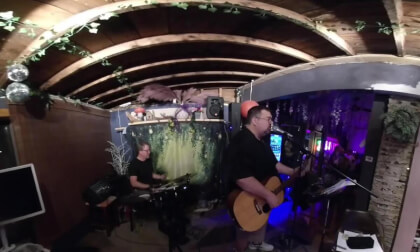 Performance Rex Rubenzer at Kate's Place West Bend WI VR 3D 180