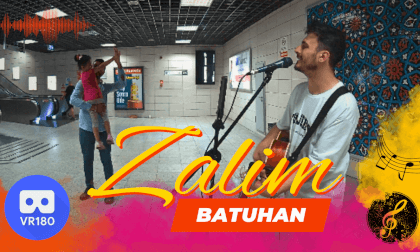 "Zalim" Cover - 3D 180 VR - Subway Musicians