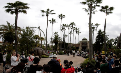 Universal Studio Japan Jurassic Park (Osaka, Japan) - ユニバーサル・スタジオ・ジャパン ジュラ紀公園 VR Video Universal Studio Japan Jurassic Park (Osaka, Japan) - ユニバーサル・スタジオ・ジャパン ジュラ紀公園 VR