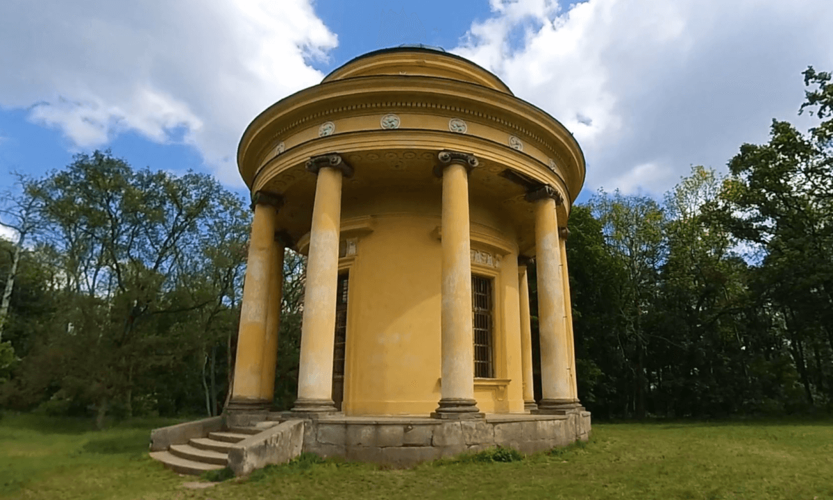 180VR - Veltrusy Chateau Park - Czech Republic