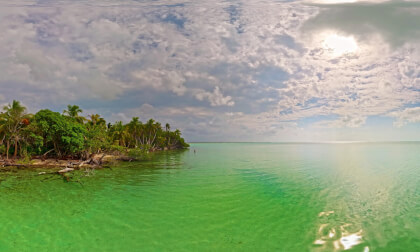 Flying over Mexican Islands in VR 360. 16k 360 video from a Drone for Apple Vision Pro and others Flying over Mexican Islands in VR 360. 16k 360 video from a Drone for Apple Vision Pro and others
