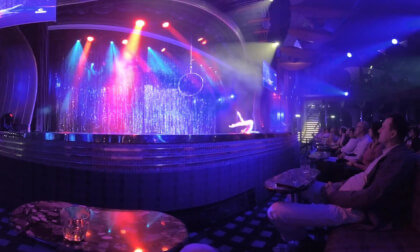 COSTA DELIZIOSA ACROBAT SHOW COSTA DELIZIOSA ACROBAT SHOW
