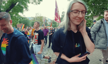 LGBT pride in 360 advocates for the self-affirmation, dignity, equality, and visibility of lesbian VR Video LGBT pride in 360 advocates for the self-affirmation, dignity, equality, and visibility of lesbian VR
