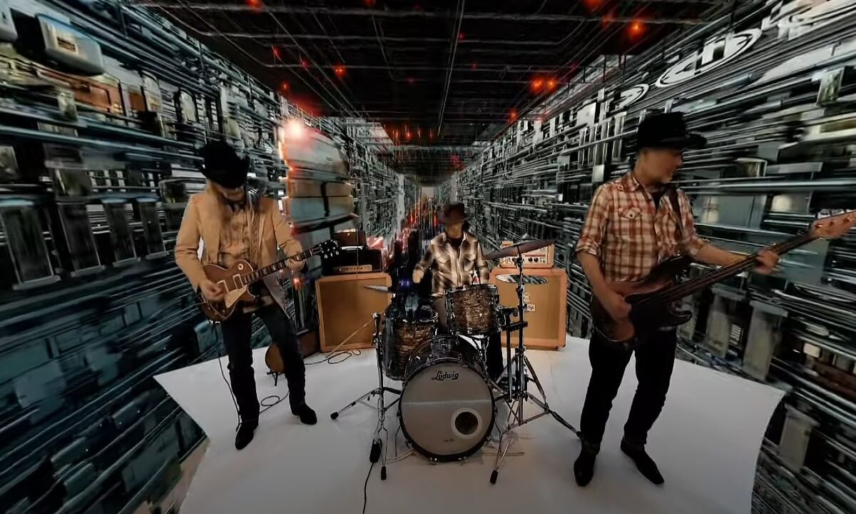 RocknGroll VR - Music Ghostriders in the (Metaverse) sky