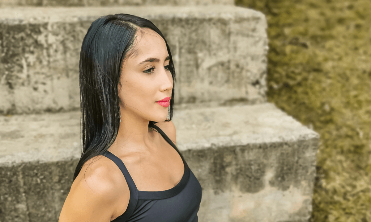 Learn & Practice Salsa Steps in VR | Beautiful Girl Guides You Through