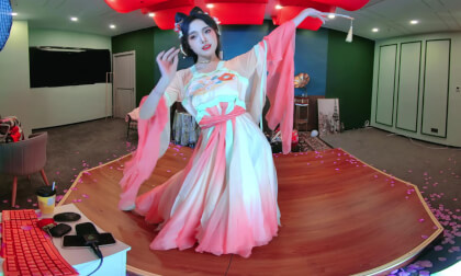 狸妖妖20240918001 鸳鸯戏 3D VR 180 8K VR Video 狸妖妖20240918001 鸳鸯戏 3D VR 180 8K VR