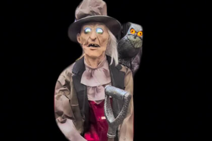 Creepy old man Creepy old man