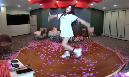 狸妖妖20240929001 爱你 Love you 3D VR 180 8K VR Video 狸妖妖20240929001 爱你 Love you 3D VR 180 8K VR