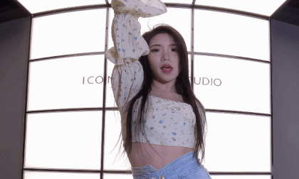 新舞蹈室练习舞蹈 VR Video 新舞蹈室练习舞蹈 VR