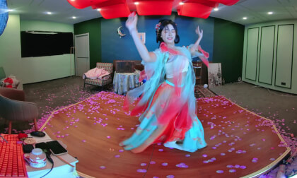 狸妖妖20240920001 青花瓷 3D VR 180 8K VR Video 狸妖妖20240920001 青花瓷 3D VR 180 8K VR