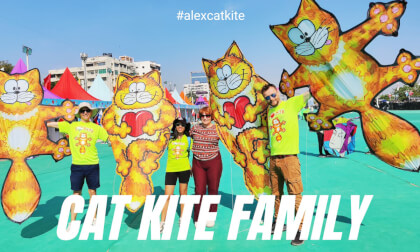 Cat kite family VR Video Cat kite family VR