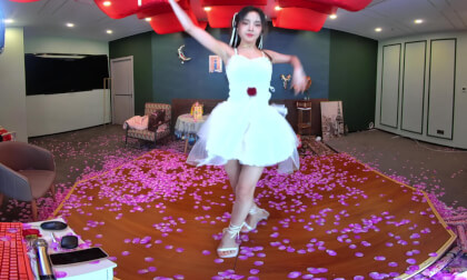 狸妖妖20241003001 极乐净土 3D VR 180 8K VR Video 狸妖妖20241003001 极乐净土 3D VR 180 8K VR