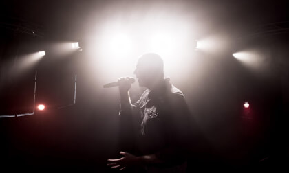 ON STAGE - LINKIN BACK "Burn It Down" (acoustic) | 3D VR 180° Live Cover Music Video VR Video ON STAGE - LINKIN BACK "Burn It Down" (acoustic) | 3D VR 180° Live Cover Music Video VR