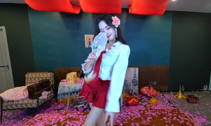 狸妖妖20241017001 怡红院 3D VR 180 8K VR Video 狸妖妖20241017001 怡红院 3D VR 180 8K VR