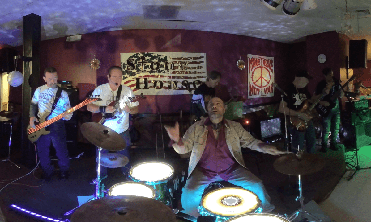 Suzie Q. LIVE Music Video 2023. 3D Band VR 180.