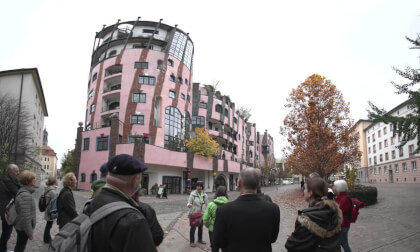 Magdeburg Hundertwasserhaus und Dom VR180 8k VR Video Magdeburg Hundertwasserhaus und Dom VR180 8k VR