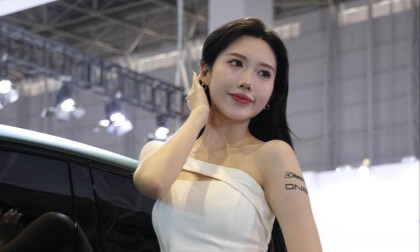 hot long hair girl VR Video hot long hair girl VR