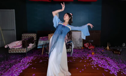 狸妖妖20241026001 牵丝戏 3D VR 180 8K VR Video 狸妖妖20241026001 牵丝戏 3D VR 180 8K VR