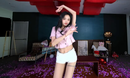 狸妖妖202411106001 You're Pitiful 3D VR 180 8K VR Video 狸妖妖202411106001 You're Pitiful 3D VR 180 8K VR