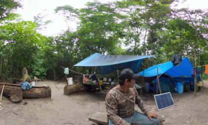 360° Documentary - Castañas and Pascanas, the life of chestnut harvesters in the bolivian Amazon VR Video 360° Documentary - Castañas and Pascanas, the life of chestnut harvesters in the bolivian Amazon VR
