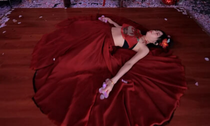 狸妖妖202411117001 卜卦 3D VR 180 8K VR Video 狸妖妖202411117001 卜卦 3D VR 180 8K VR