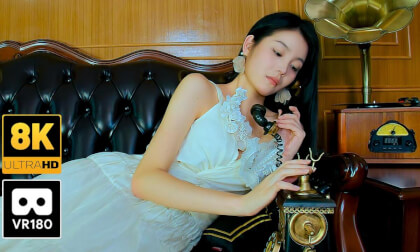 Call me tonight honey Call me tonight honey