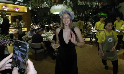 TK Restaurant Party VR Video TK Restaurant Party VR
