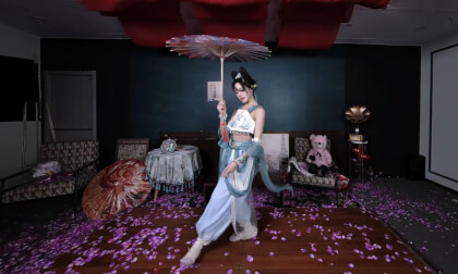 狸妖妖20241203001 流光飞舞 3D VR 180 8K VR Video 狸妖妖20241203001 流光飞舞 3D VR 180 8K VR