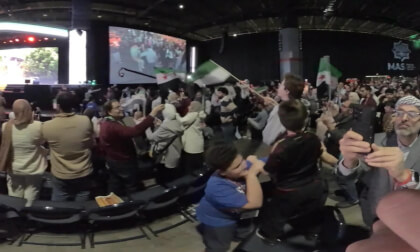 Syria Freedom Celebration Part1 احتفال سورية المحررة الجزء الاول - MASCON24 - Chicago - USA Vuze XR, VR 180° (5.7K), - Watch in 3D Syria Freedom Celebration Part1 احتفال سورية المحررة الجزء الاول - MASCON24 - Chicago - USA Vuze XR, VR 180° (5.7K), - Watch in 3D