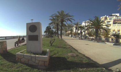 SITGES Fotos-VR180 Calf Visinse SITGES Fotos-VR180 Calf Visinse