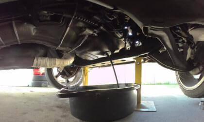 VR180 3D Oil Drain VR Video VR180 3D Oil Drain VR