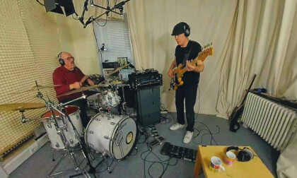 UfOs VR Jam - ab geht die rakete seated VR Video UfOs VR Jam - ab geht die rakete seated VR