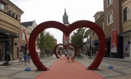 Saite'aole Shopping Center 25.13.4 VR Video Saite'aole Shopping Center 25.13.4 VR