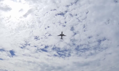 Watch Plane 25.16.2 VR Video Watch Plane 25.16.2 VR