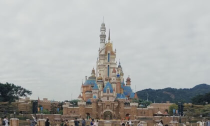 Disneyland HK 25.25.17 VR Video Disneyland HK 25.25.17 VR