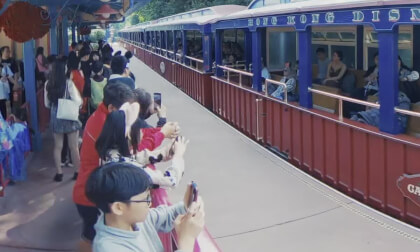 Disneyland HK 25.25.25 Main Street Station VR Video Disneyland HK 25.25.25 Main Street Station VR