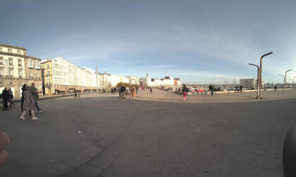 La Marina y sus galerías. A Coruña (VR180 3D) VR Video La Marina y sus galerías. A Coruña (VR180 3D) VR