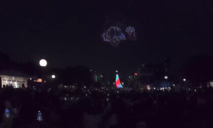 Disneyland HK 25.25.45 VR Video Disneyland HK 25.25.45 VR