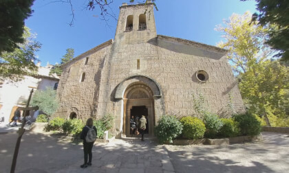 Church time - Mura