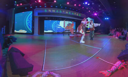 Xinyu,Zhouxiang - Twin Flowers VR Video Xinyu,Zhouxiang - Twin Flowers VR