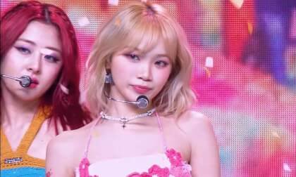 LE SSERAFIM KIM CHAEWON - Smart FanCam (Flat 3D) VR Video LE SSERAFIM KIM CHAEWON - Smart FanCam (Flat 3D) VR