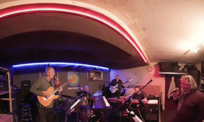 Come Together VR180 8k VR Video Come Together VR180 8k VR