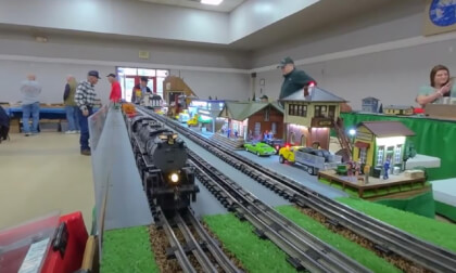 Model Train Display at Annapolis Toy Train Show 2023 3D 180 VR Model Train Display at Annapolis Toy Train Show 2023 3D 180 VR