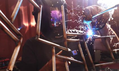 Portland Metal Sculptor Vuze XR (2020) VR Video Portland Metal Sculptor Vuze XR (2020) VR