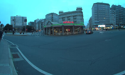 Cafetería Manhattan. A Coruña (VR180 3D) VR Video Cafetería Manhattan. A Coruña (VR180 3D) VR