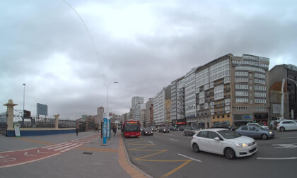 Avenida de Linares Rivas. A Coruña (VR180 3D) VR Video Avenida de Linares Rivas. A Coruña (VR180 3D) VR
