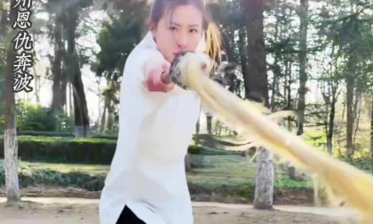 Kung Fu little girl